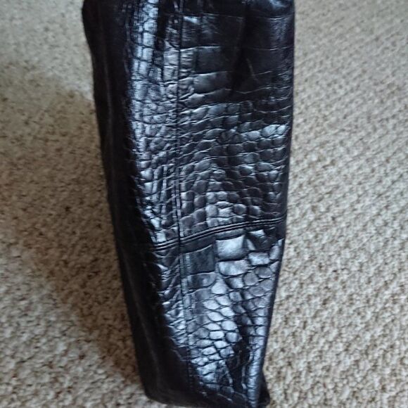 Furla croc Embossed Genuine Leather Purse in black - Picture 11 of 13